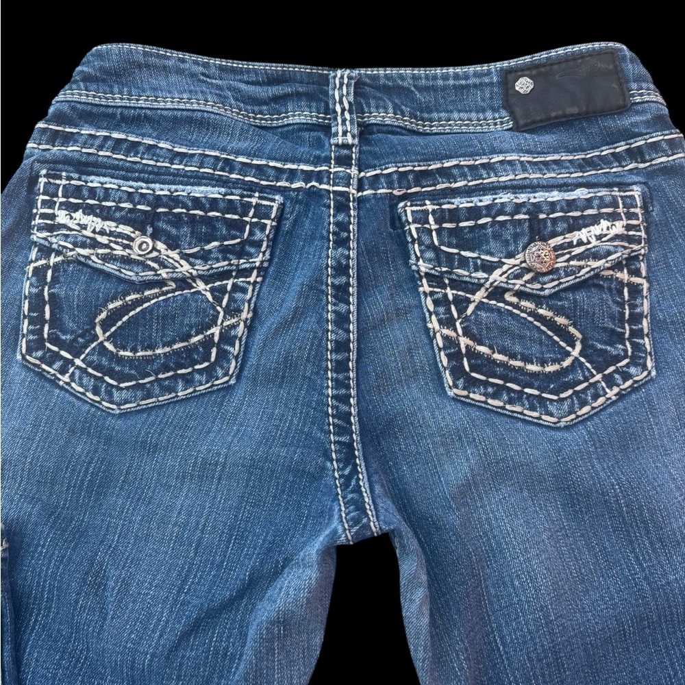 Buckle Silver Woman’s Jeans ‘Suki’ size 29/30 medium blue Nice pocket design